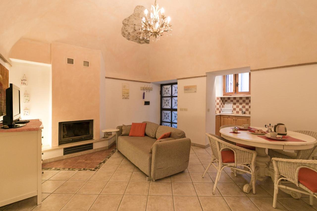 Nice Apartment Порто-Санто-Стефано Екстер'єр фото