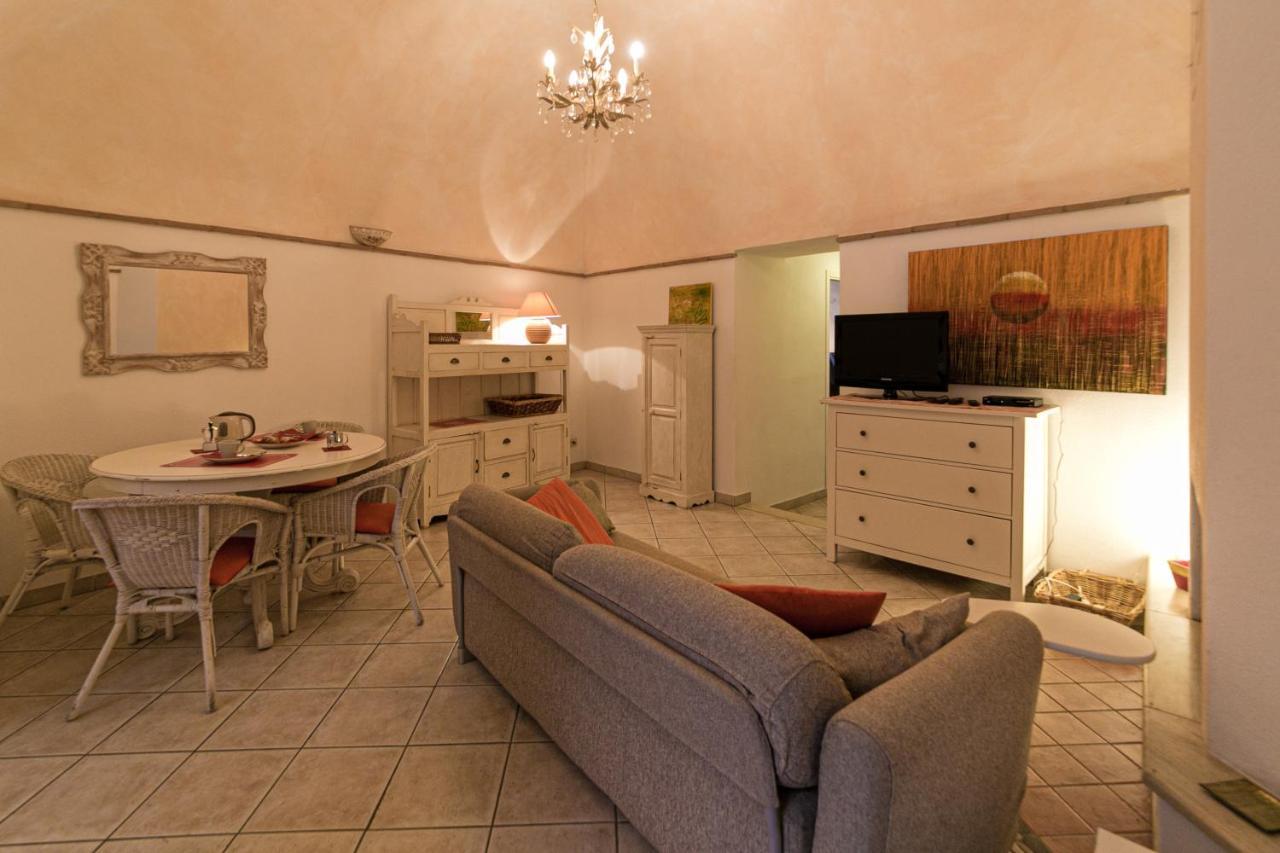 Nice Apartment Порто-Санто-Стефано Екстер'єр фото